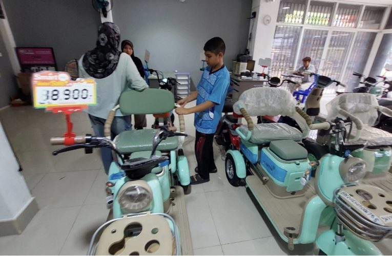 ยะลาชาวเบตงเลือกซื้อรถไฟฟ้ามาใช้มากขึ้น ทำยอดขายพุ่ง