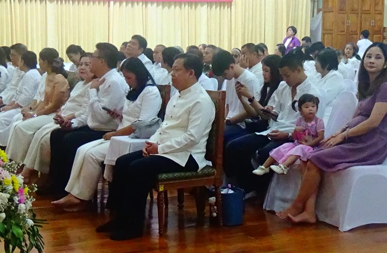 รองผู้ว่าฯ พิษณุโลก นำพุทธศาสนิกชนทำบุญใหญ่ วันอาสาฬหบูชา และวันเข้าพรรษา 2569