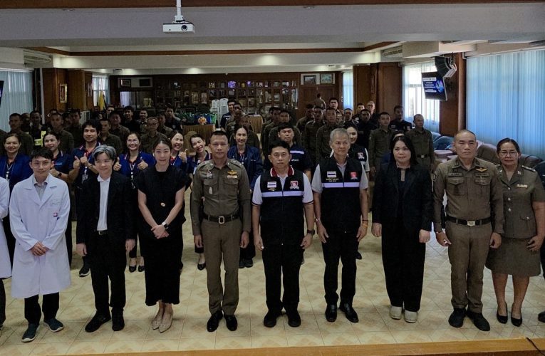 สภ.เพ ติดอาวุธทางปัญญาเจ้าหน้าที่ตำรวจ สังเกตอาการและสัญญาณเตือนโรคหลอดเลือดสมอง(Stroke)ช่วยเหลือ ปชช.ในพื้นที่