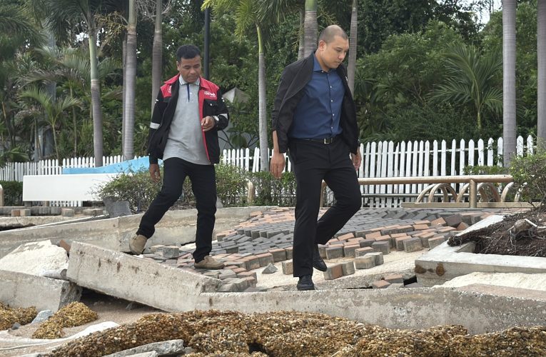 ‘เลขานายกพัทยา‘ ลงพื้นที่ตรวจสอบตลิ่งพังริมหาดกะทิงราย สั่งปิดกั้นพื้นที่เพื่อความปลอดภัย ก่อนชงนายกฯ หาแนวทางแก้