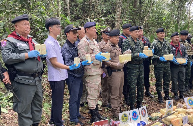 เชียงใหม่2_240869_ทหารพรานปะทะเดือดดับ2ยึดยาบ้า2เป้