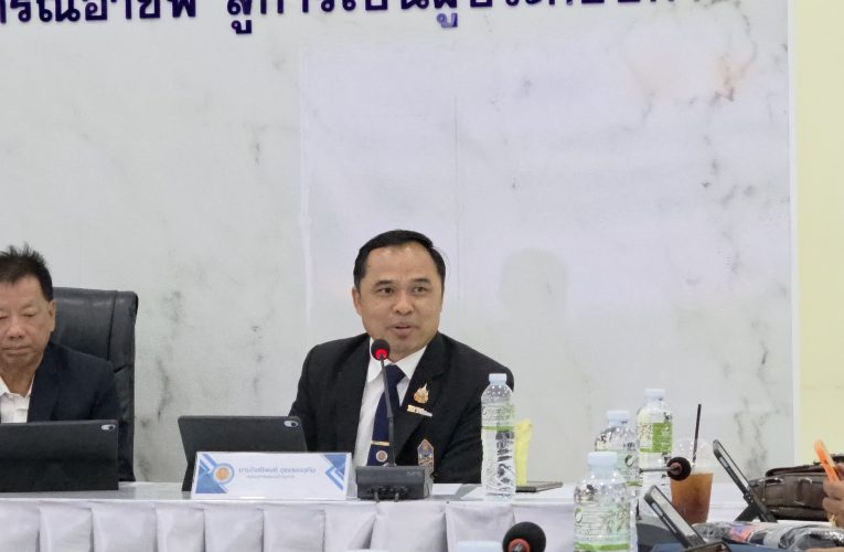เทคนิคระยอง ผนึกกำลังคณะกรรมการสถานศึกษา เดินหน้ายกระดับการศึกษา และสร้างความร่วมมือสถานศึกษาและชุมชน ดันสมรรถนะผู้เรียนสู่ความเป็นเลิศ