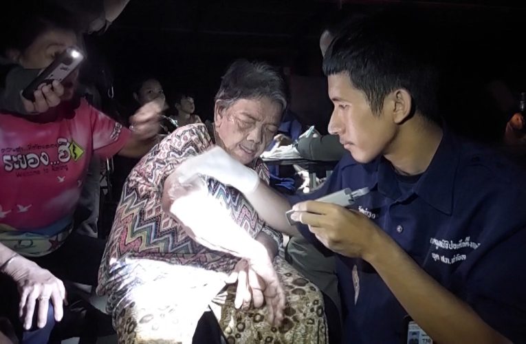 ข่าว….สุดสลดย่างสดเฒ่าวัย 79 ภรรยารอดหวุดหวิด