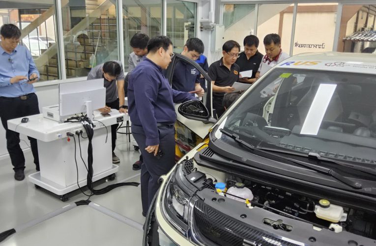 ข่าว…สถาบันการอาชีวศึกษาภาคกลาง 2 อบรมแลกเปลี่ยนความรู้ยานยนต์พลังงาน NEV