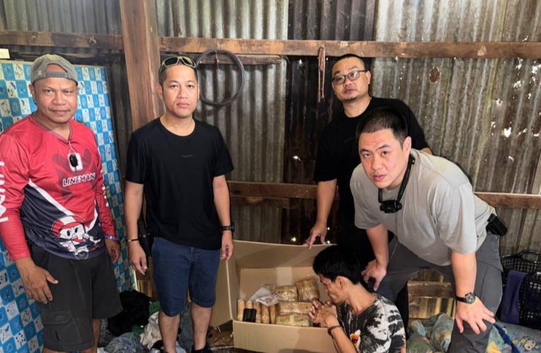 สกลนคร รวบ 2 ผู้ต้องหาพร้อมยาบ้า 88,000 เม็ด