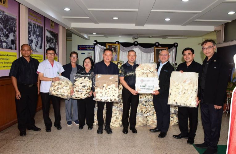 โรงไฟฟ้าราชบุรี ส่งมอบดอกไม้แห่งความจงรักภักดี ถวายพระพันปีหลวง