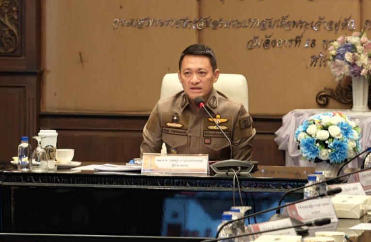 ตำรวจภาค 5 นำเทคโนโลยีที่ทันสมัยมาประยุกต์ใช้ในการสกัดกั้นการลำเสียงยาเสพติด ได้ผล จับยาเสพติดซุกซ่อนในรถกระบะดัดแปลง ซุกยาบ้า 2.5 ล้านเม็ด ที่ จ แพร่ และยาบ้าอีก 300,000 เม็ด ที่ จ เชียงราย
