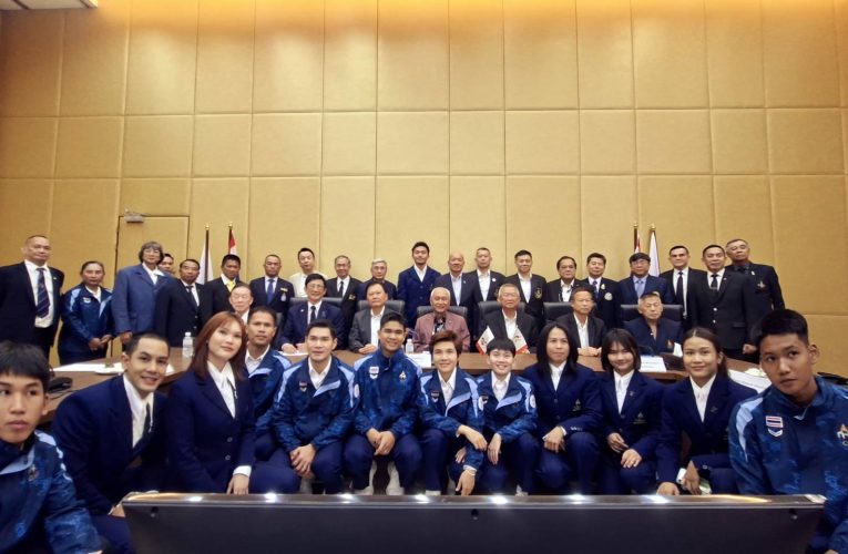 โอลิมปิคไทยชื่นชมผลงานทัพนักกีฬาไทยในศึกเอเชียนเกมส์ ครั้งที่ 20 พร้อมกำชับทุกสมาคมกีฬาเดินหน้าเตรียมพร้อมสู้ศึกซีเกมส์-โอลิมปิกต่อ​ทันที ขณะที่”นายกองเอกชัยภักดิ์ ” ชู “บิว-ภูริพล” สุดยอดนักกีฬาไทยสร้างประวัติศาสตร์ในเอเชียนเกมส์ เผยดันต่อโครงการ “กีฬารัฐวิสาหกิจ พลัส” ย้ำช่วยเติมเต็มงบประมาณและเสริมศักยภาพการดำเนินงานของแต่ละสมาคมกีฬาได้มากที่สุดจนเห็นผลชัดเจน ด้าน “บาโอจิ ประกาศร่วมอัดฉีดทัพกีฬาไทย ทอง 3 หมื่น,เงิน 2​หมื่น, ทองแดง 1 หมื่นบาท เตรียมมอบ 29 ต.ค. นี้