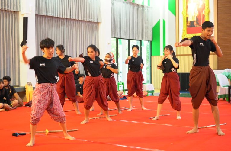 ข่าว โรงเรียนคุณธรรมกับการแสดงละครมิวสิคัลร่วมสมัย