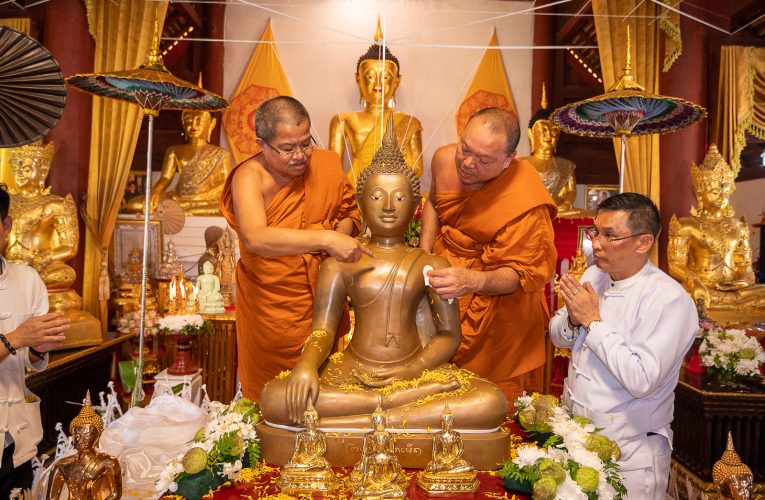 เททองหล่อ-พุทธาภิเษก “พระเจ้าอุ่นเมืองจำลอง” วัดน้ำฮู