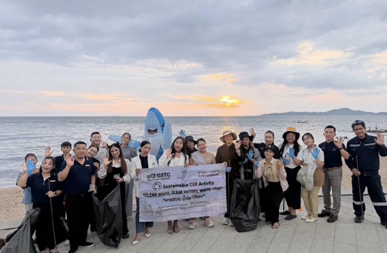 The Sanctuary Pattaya รวมพลังรักษ์โลก ลุยทำความสะอาดหาดยินยอม