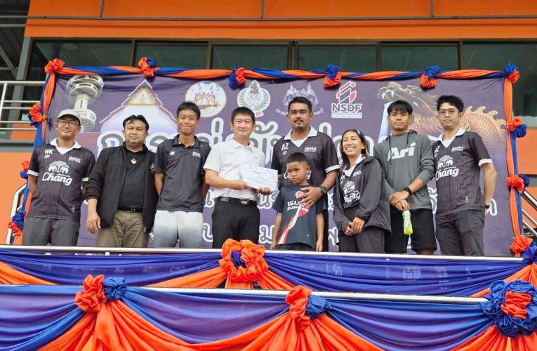 สุพรรณบุรีจัดแข่งขันฟุตบอลโครงการจัดการแข่งขันชิงชนะเลิศแห่งจังหวัดสุพรรณบุรี ประจำปีงบประมาณ พ.ศ.2569